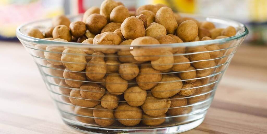 Amendoin pode ser uma boa opção de lanche rápido e natural no carnaval