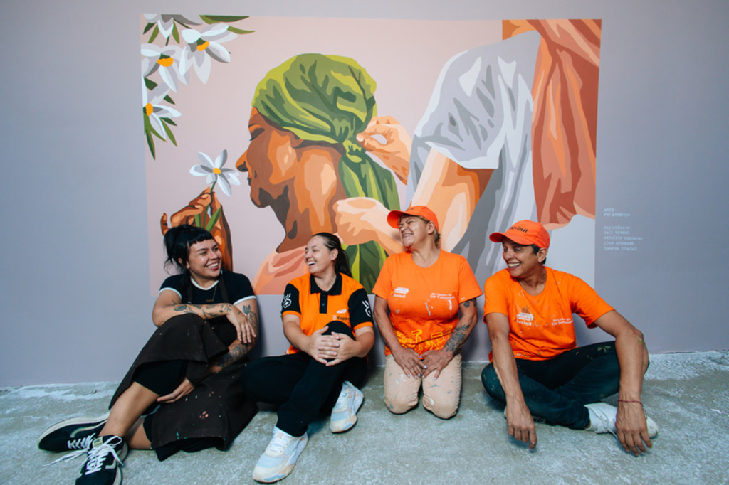 Suvinil promove ações de capacitação e pintura coletiva para valorizar mulheres no setor da construção